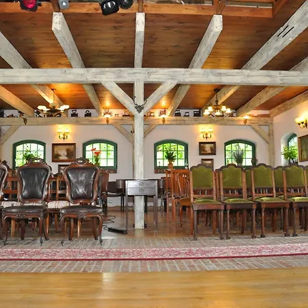 Hébergement de vacances Konesera Trzcin